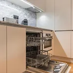 Luxury Casal Ribeiro I By Innkeeper Апартаменты Лиссабон
